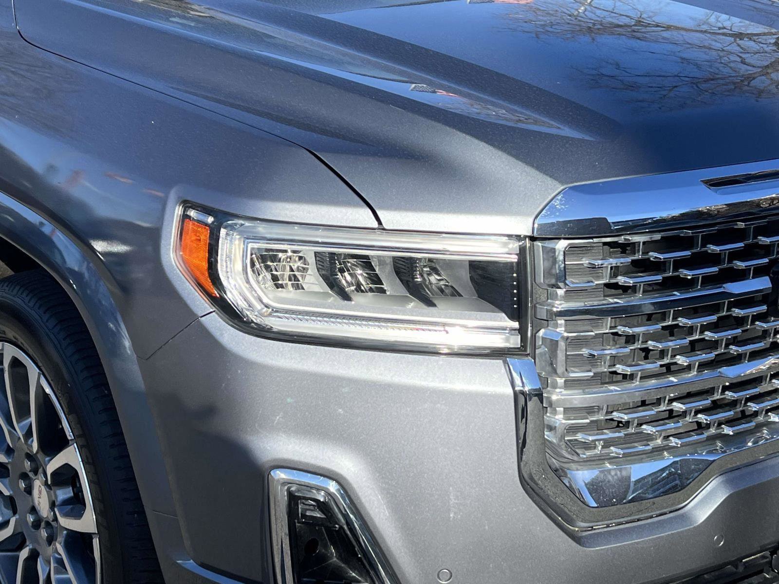 Used 2021 GMC Acadia Denali w/ Denali Ultimate Package image 10