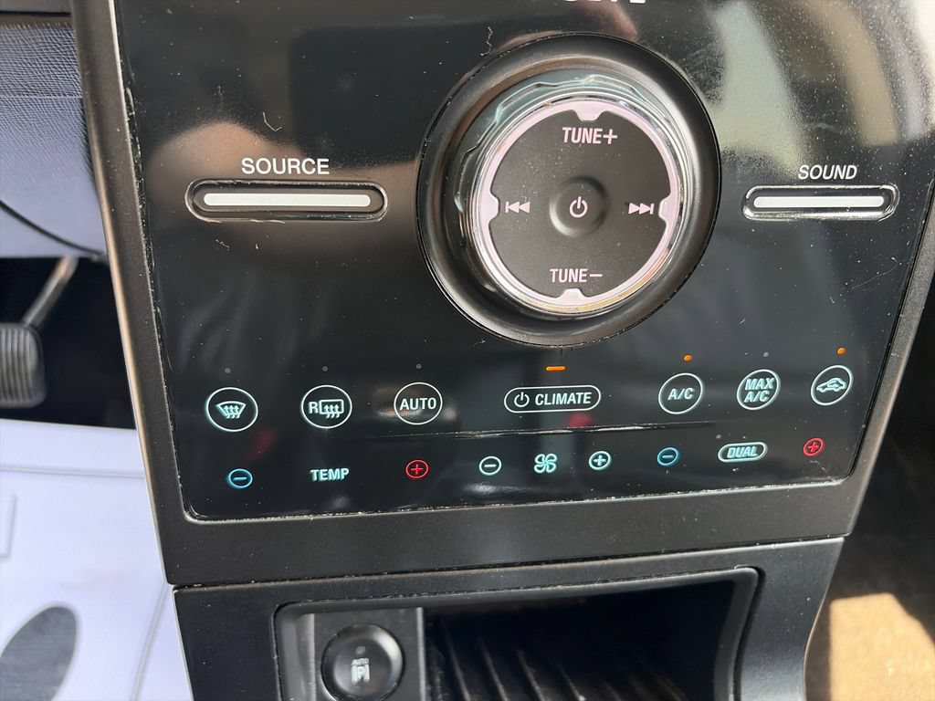 Used 2015 Ford Flex Limited w/ Equipment Group 301A FWD image 21