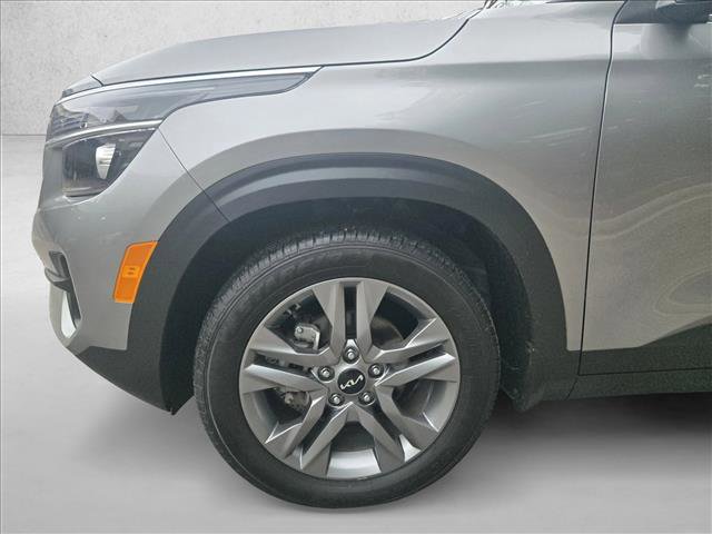 Used 2023 Kia Seltos S image 10