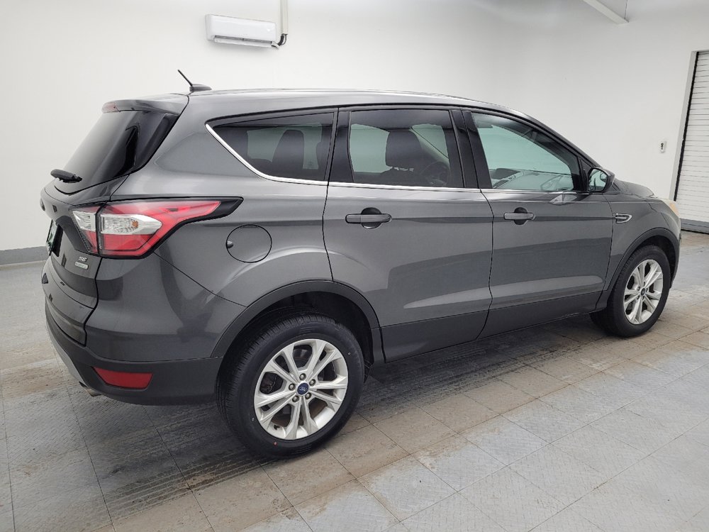 Used 2017 Ford Escape SE image 10