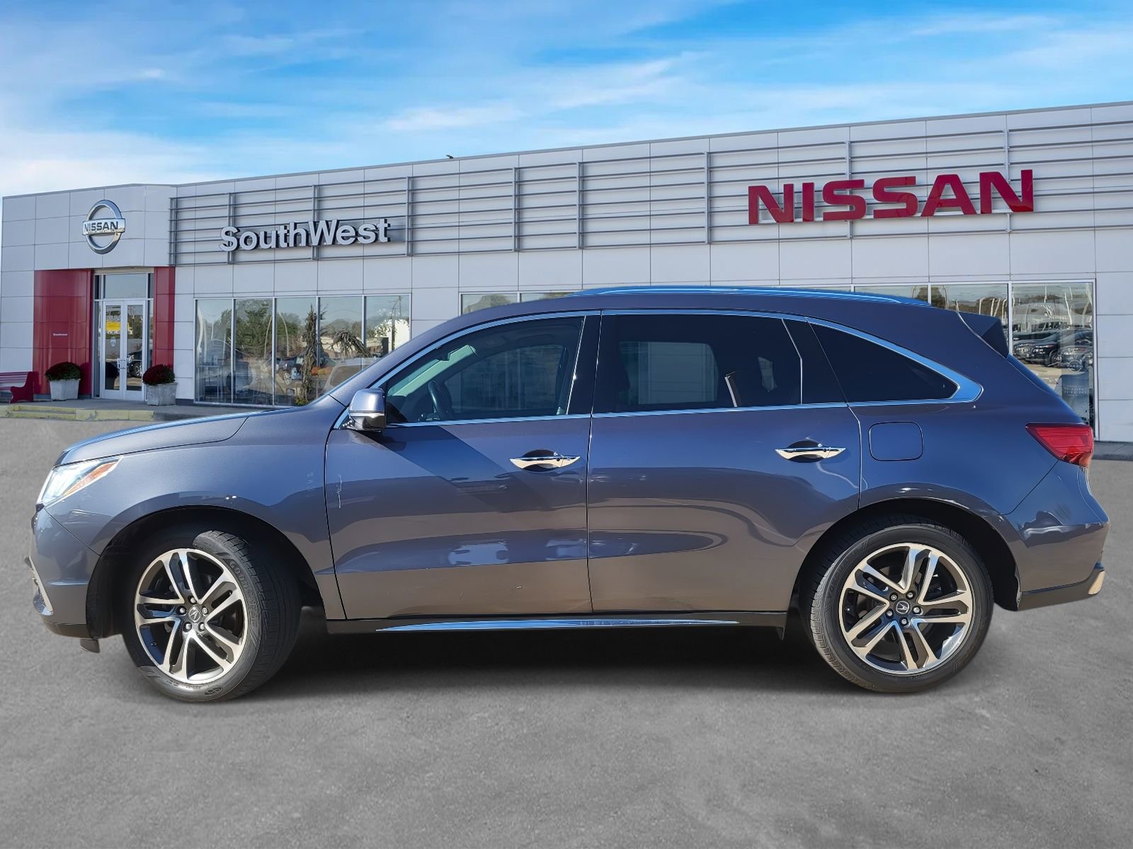 Used 2017 Acura MDX SH-AWD w/ Advance Package image 10