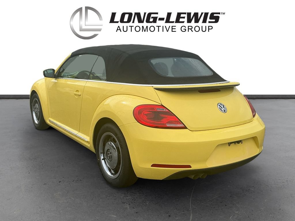 Used 2013 Volkswagen Beetle 2.5 FWD image 4