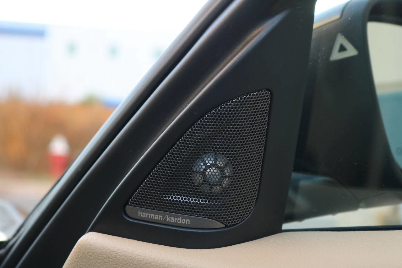 Used 2013 BMW 335i Sedan image 33