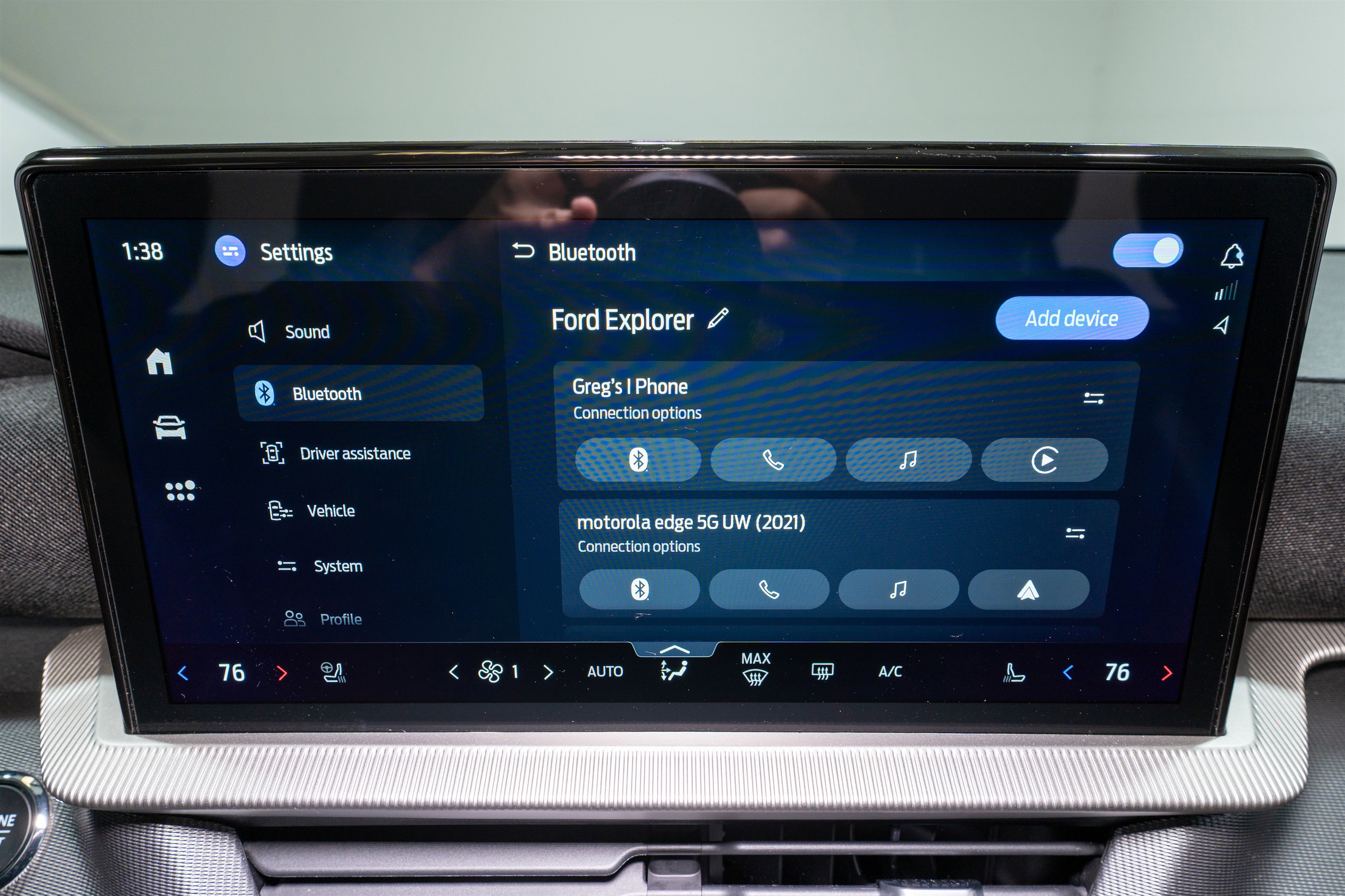 Used 2025 Ford Explorer ST-Line image 19