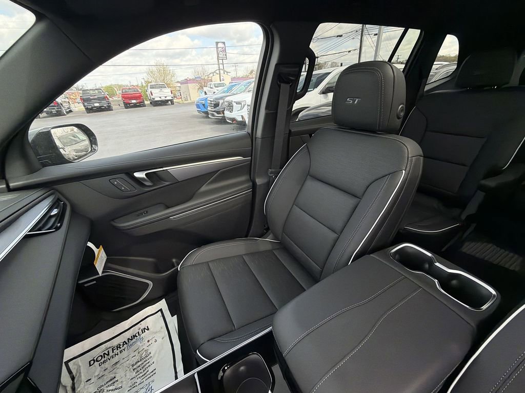 New 2026 Buick Enclave Sport Touring w/ Super Cruise Package FWD image 32