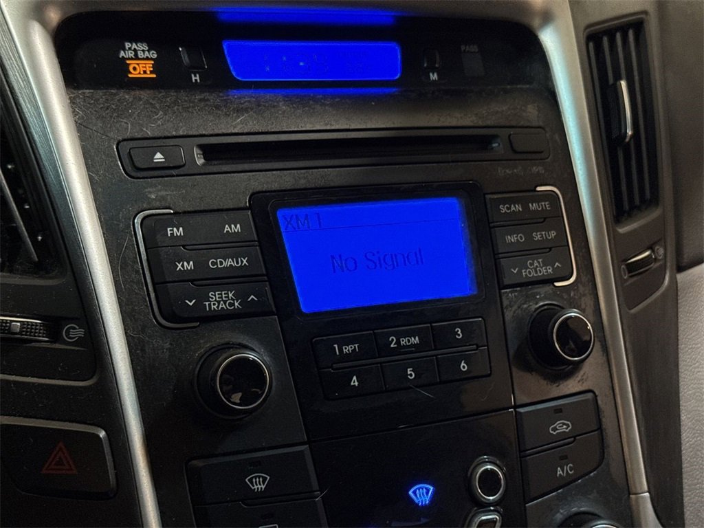 Used 2011 Hyundai Sonata GLS image 13