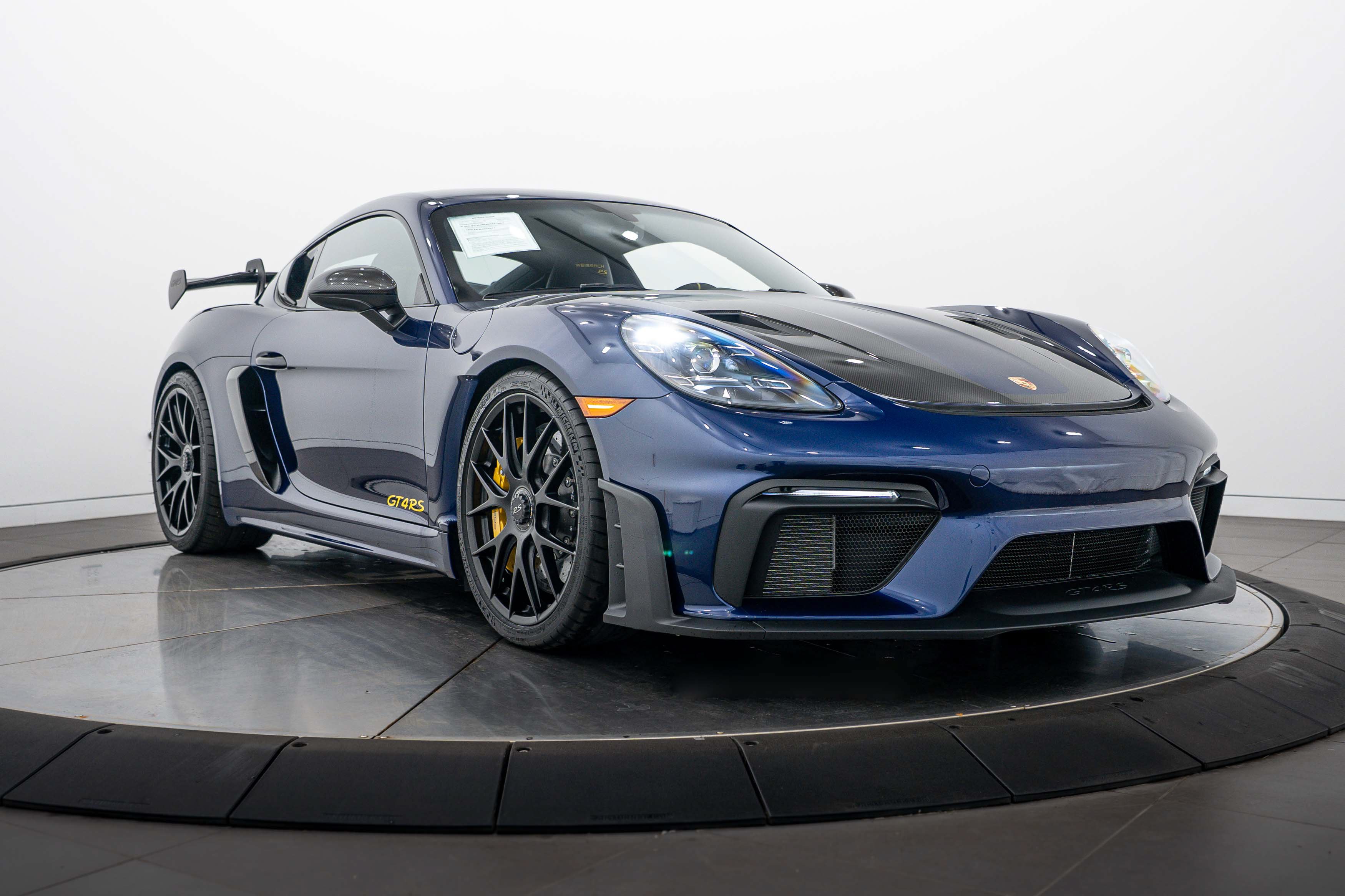 Certified 2025 Porsche 718 Cayman GT4 RS RWD image 9