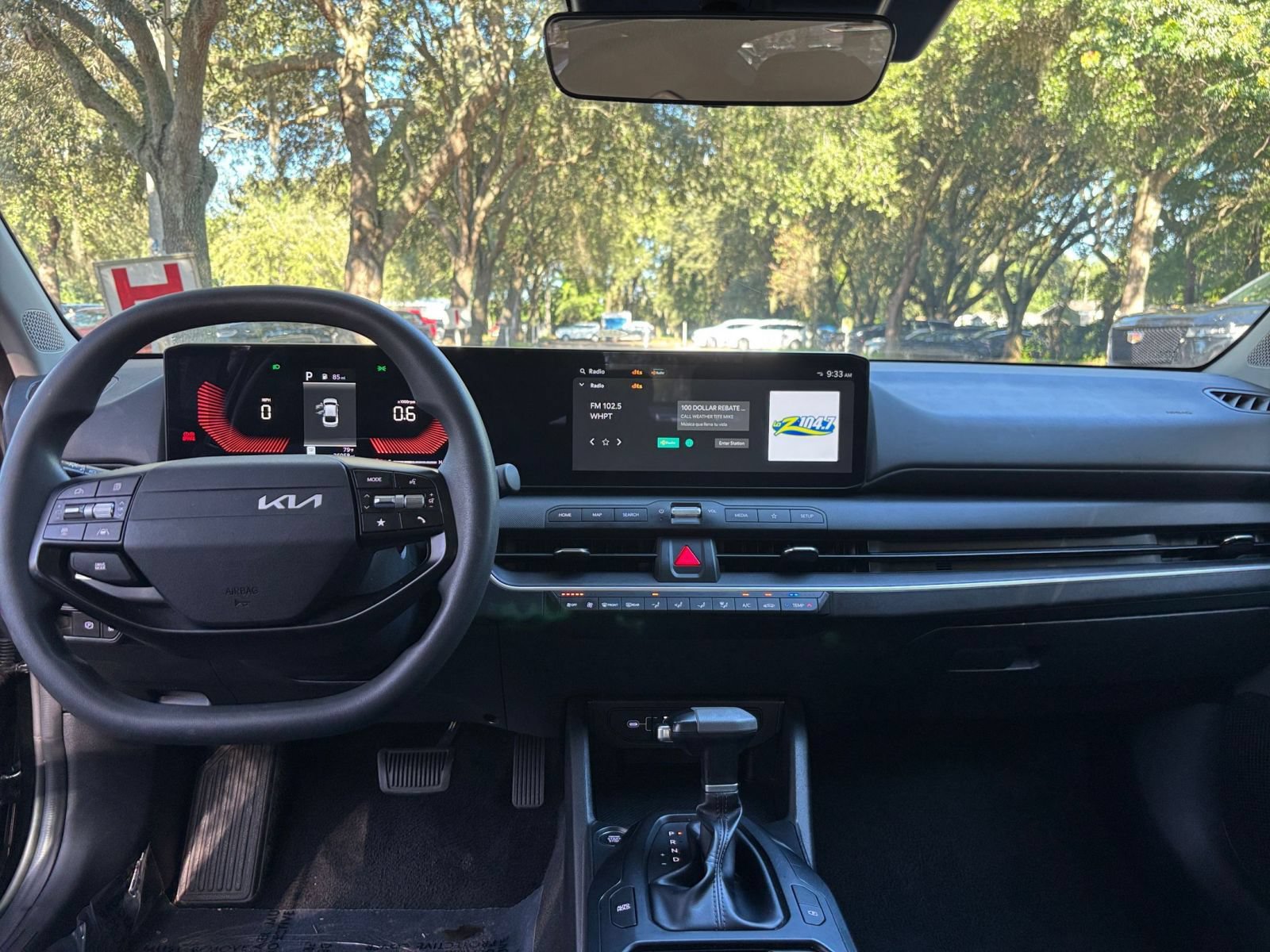 Used 2025 Kia K4 FWD image 32