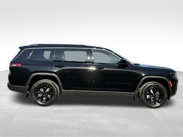 New 2026 Jeep Grand Cherokee L 4WD image 8