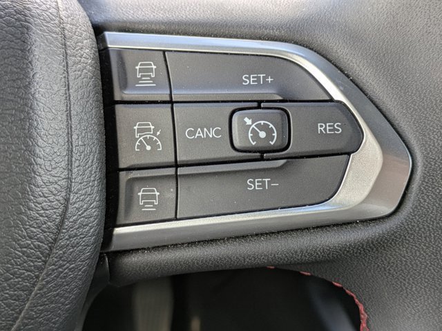 Used 2023 Jeep Compass Trailhawk image 33