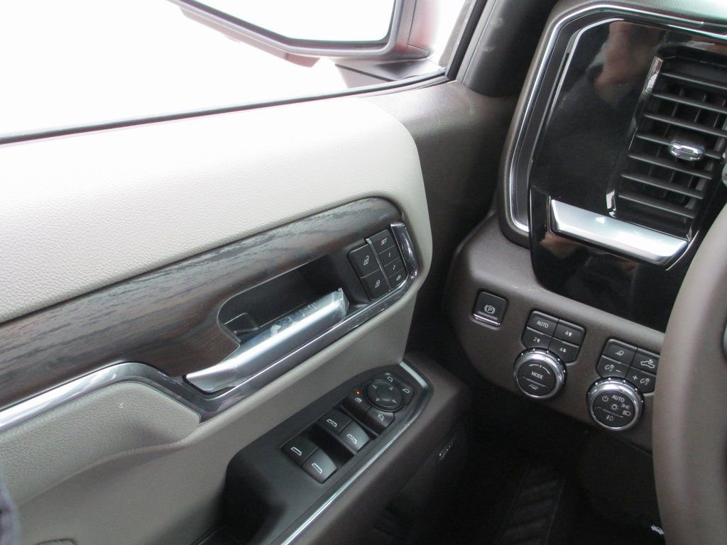 New 2026 GMC Sierra 1500 SLT w/ SLT Premium Plus Package image 16