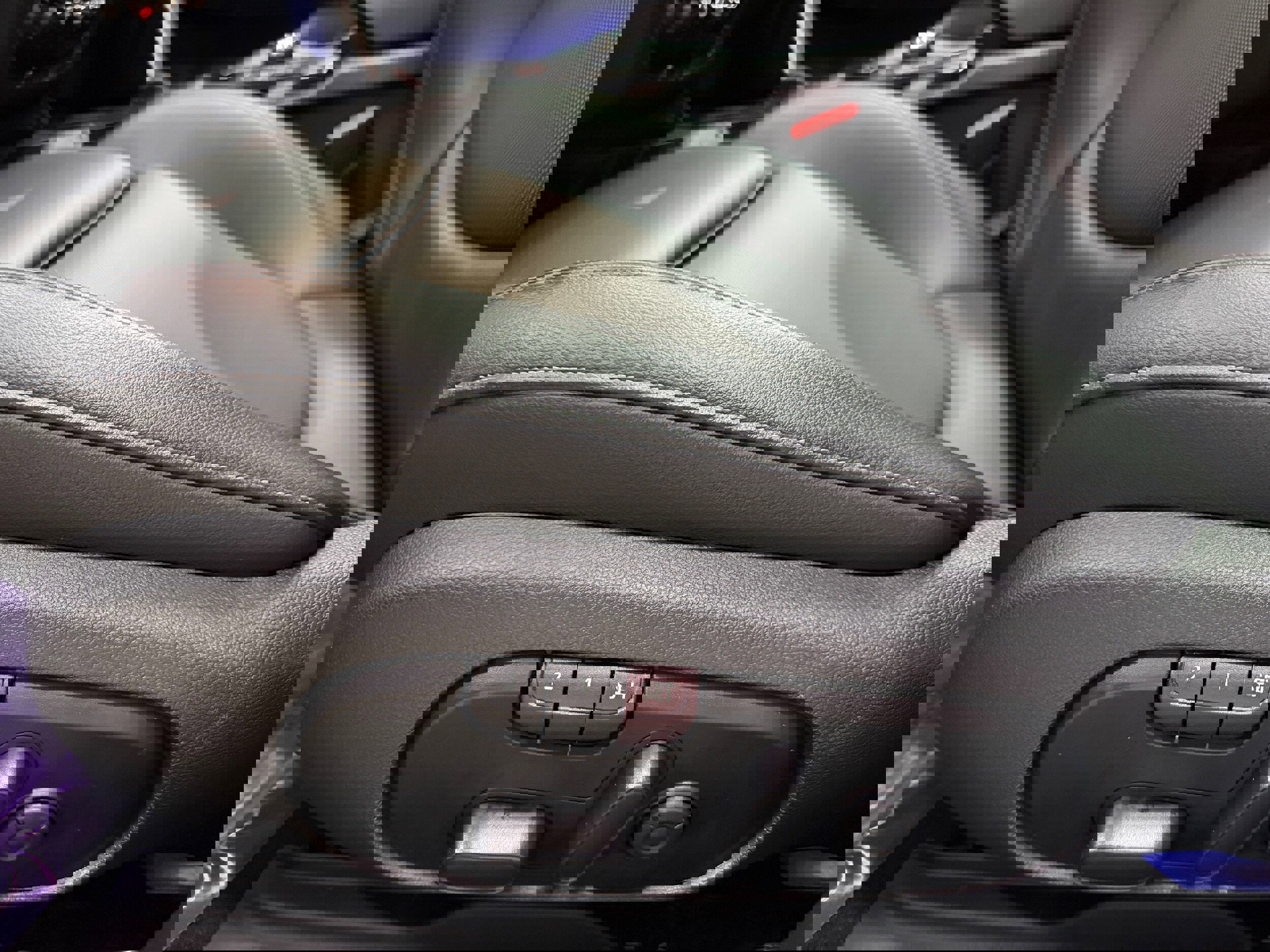 Used 2019 MINI Cooper Clubman S w/ Premium Package image 10