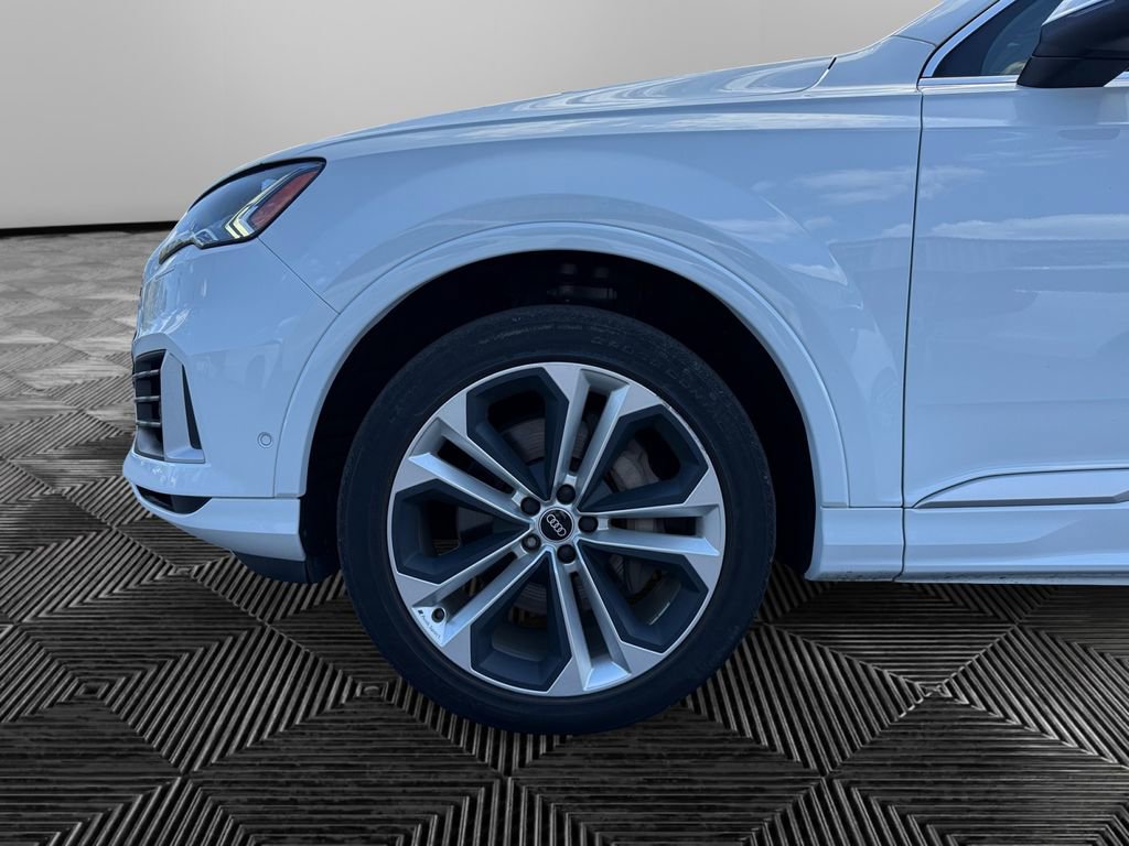 Used 2021 Audi Q7 3.0T Premium Plus w/ Executive Package image 14