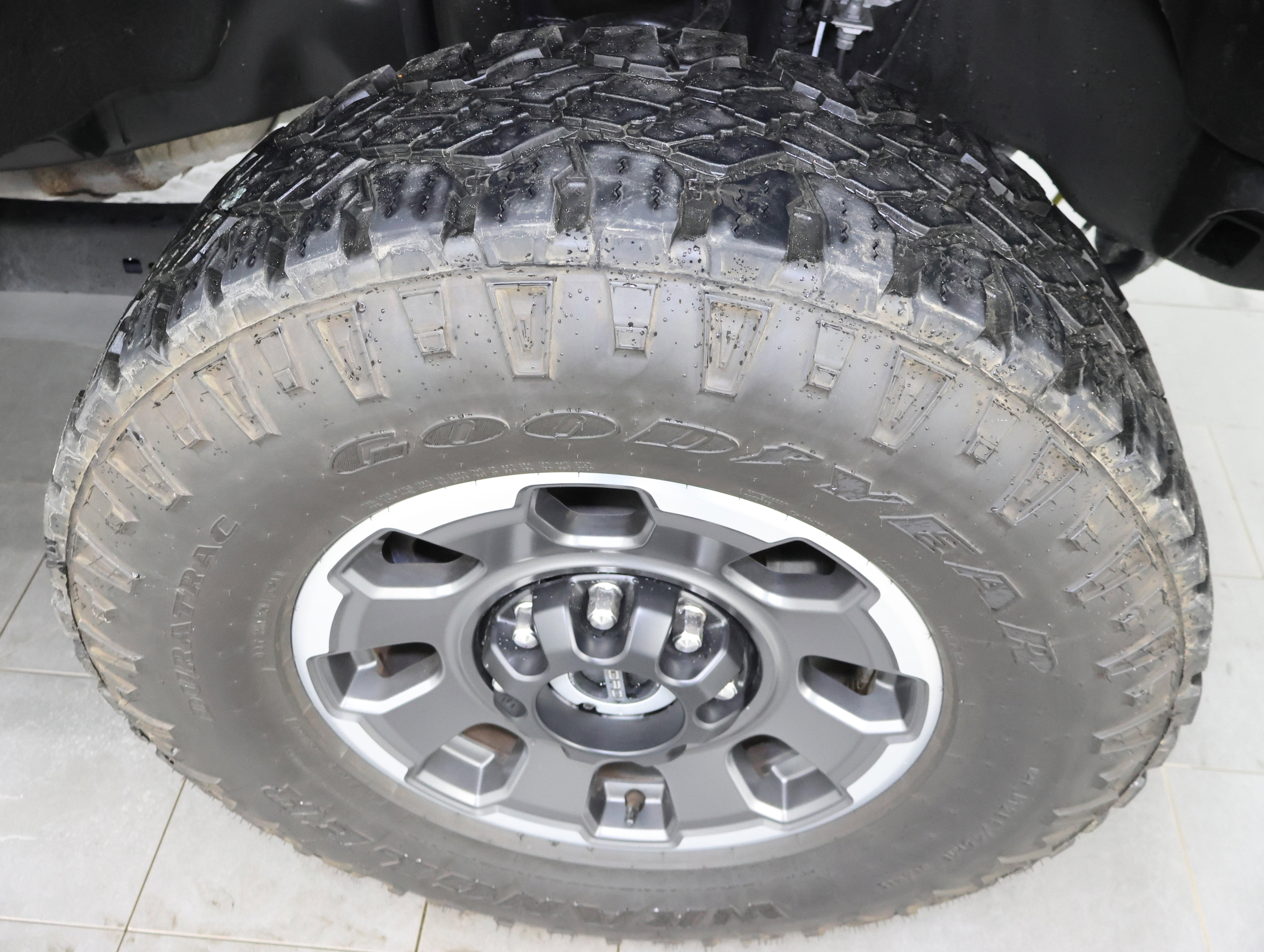 Used 2024 Ford F250 XLT w/ Tremor Off-Road Package image 3