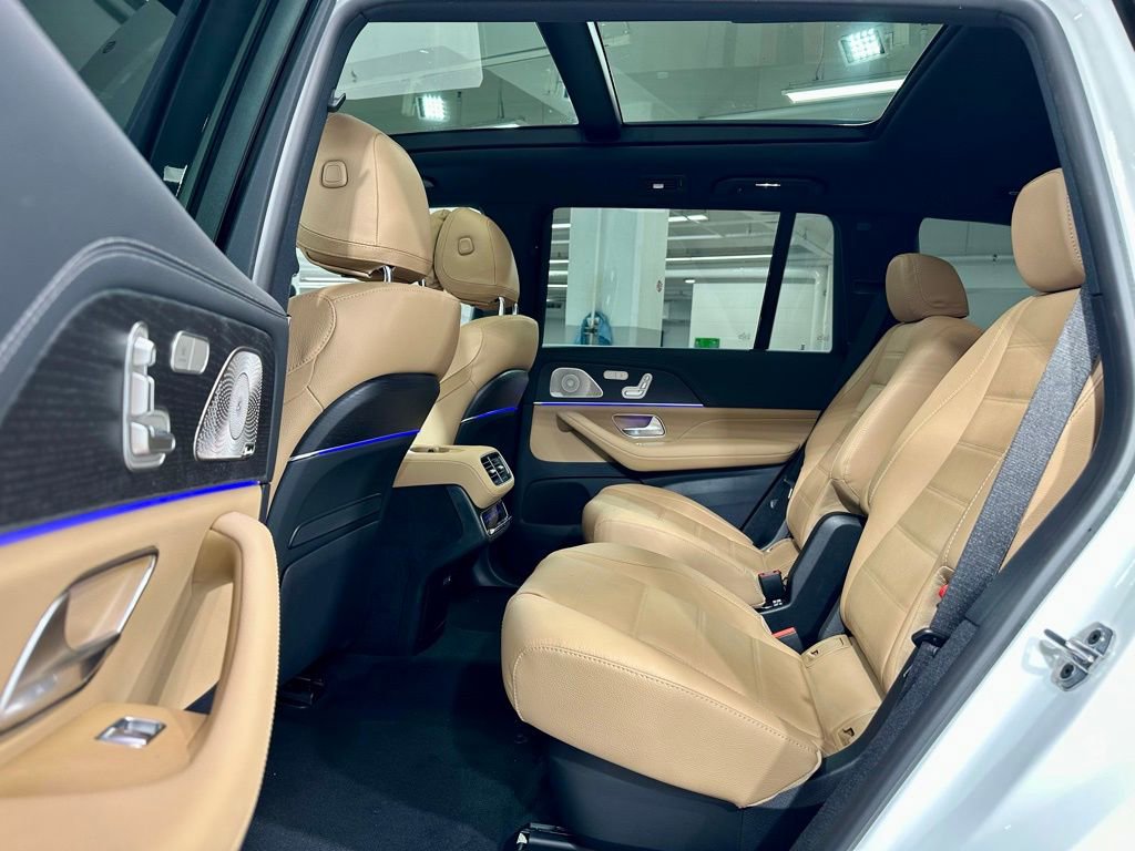 New 2026 Mercedes-Benz GLS 450 4MATIC image 12
