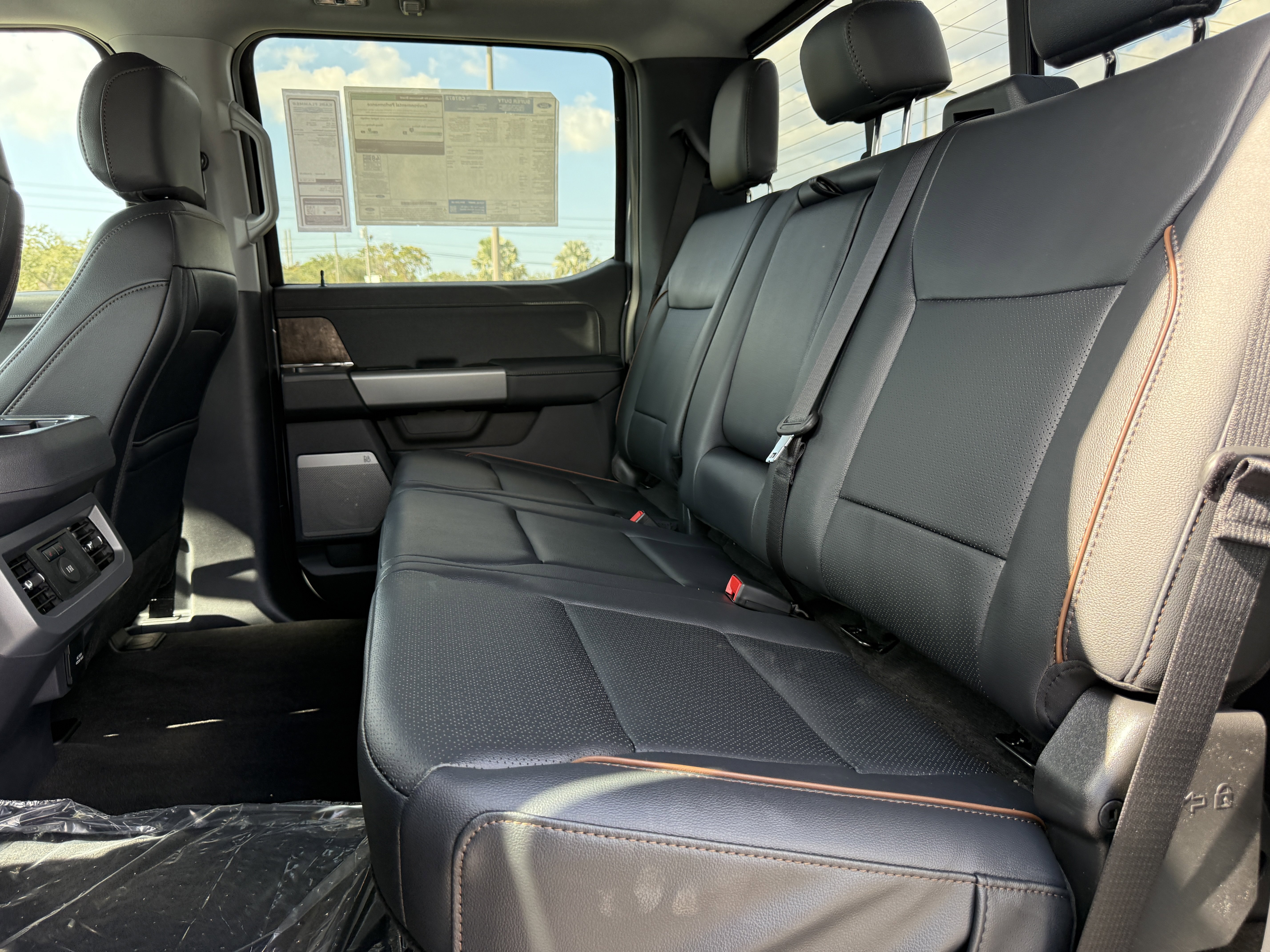 New 2026 Ford F250 Lariat w/ Black Appearance Package image 16