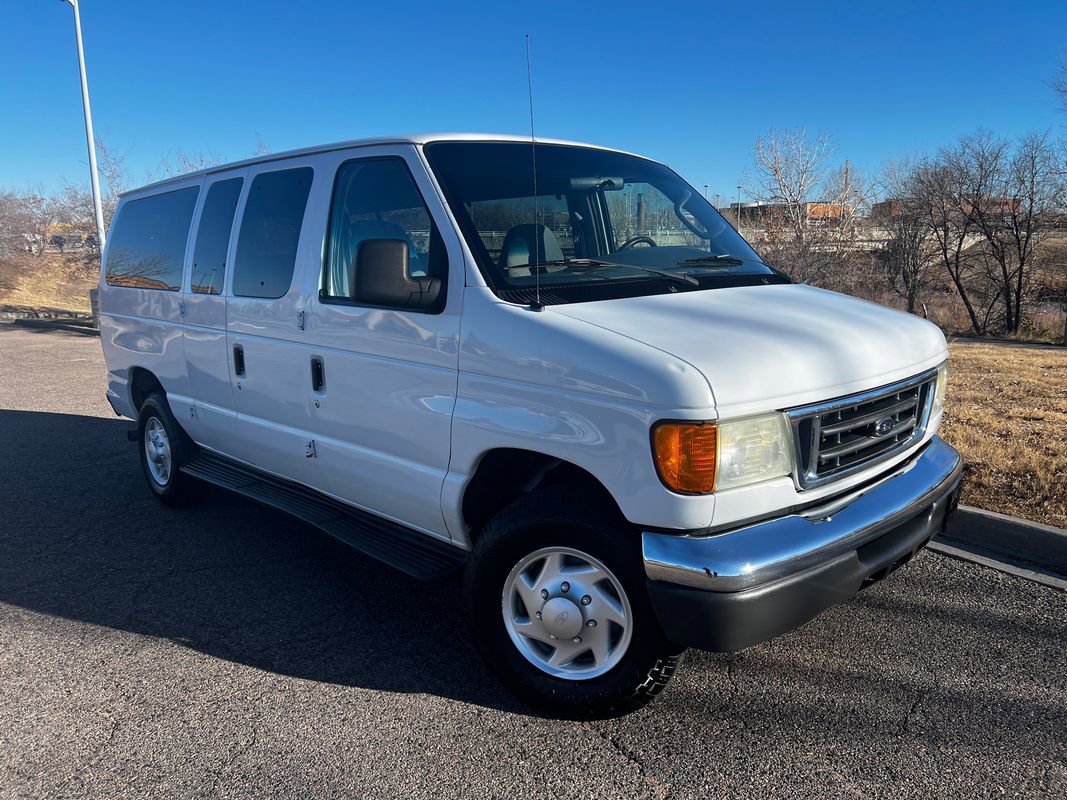 Used 2007 Ford E-350 and Econoline 350 XLT