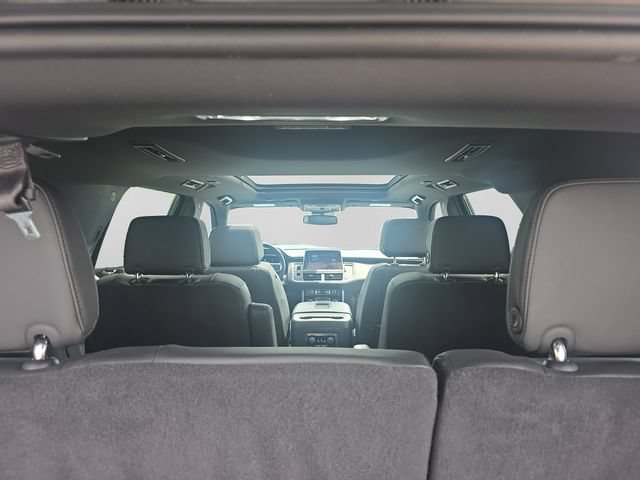Used 2024 Chevrolet Tahoe LT w/ LT Signature Package AWD/4WD image 15