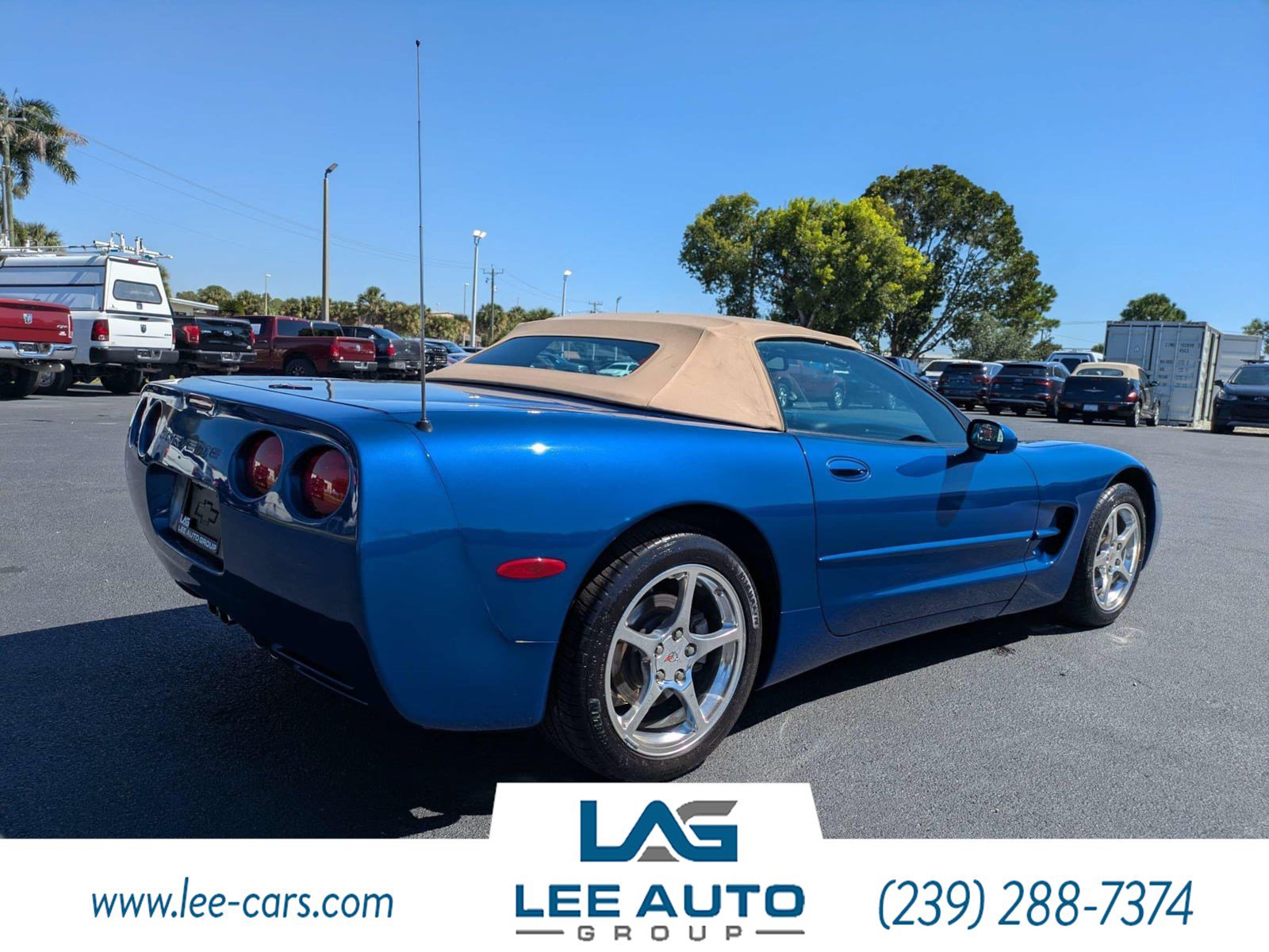 Used 2002 Chevrolet Corvette Convertible w/ Preferred Equipment Group2 RWD image 3