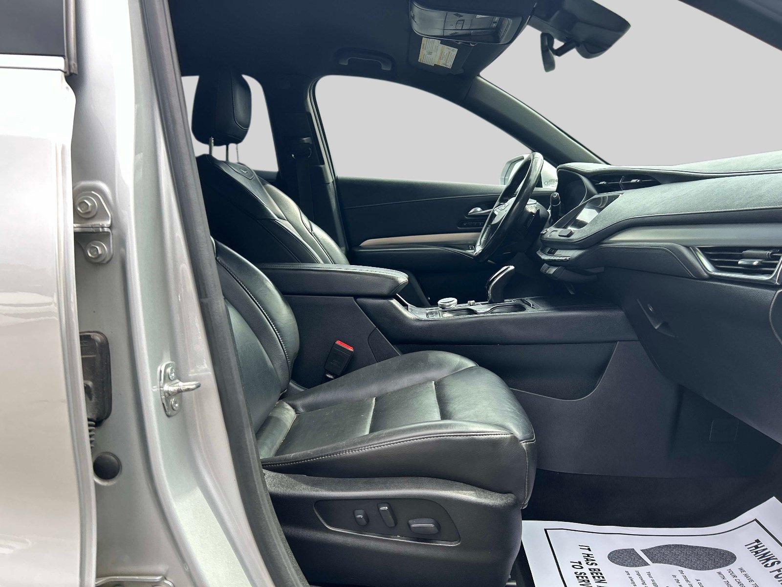 Used 2020 Cadillac XT4 Premium Luxury FWD image 19