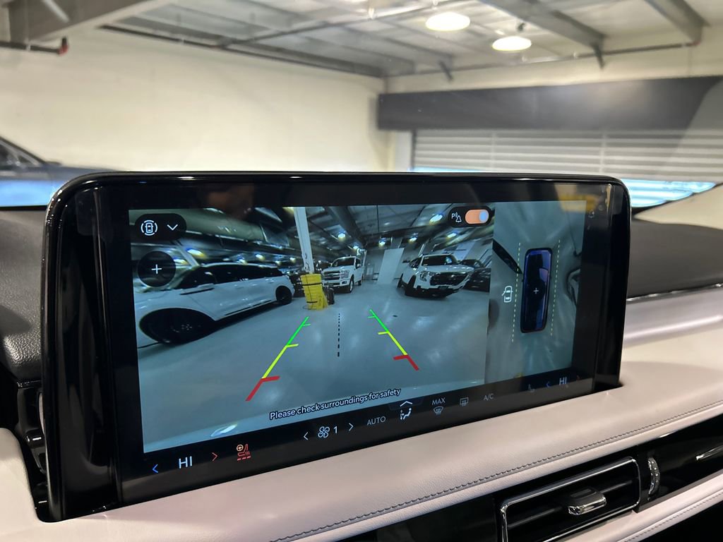 Used 2026 Lincoln Aviator Reserve w/ Illumination Package image 16