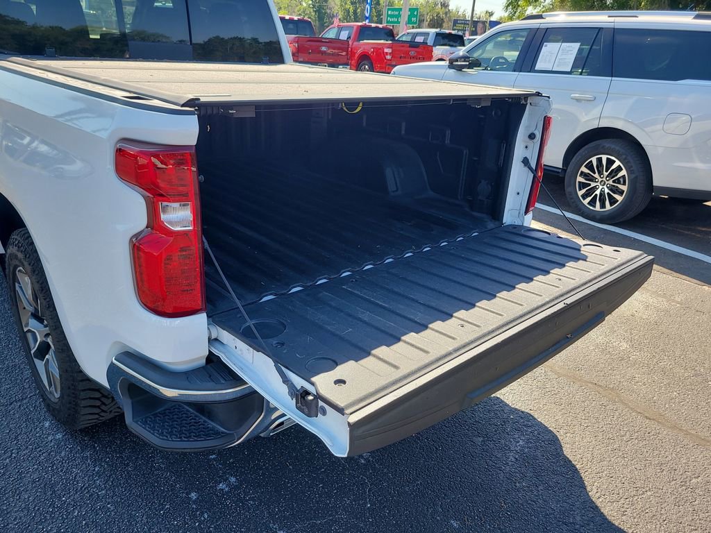 Used 2024 Chevrolet Silverado 1500 LT image 9