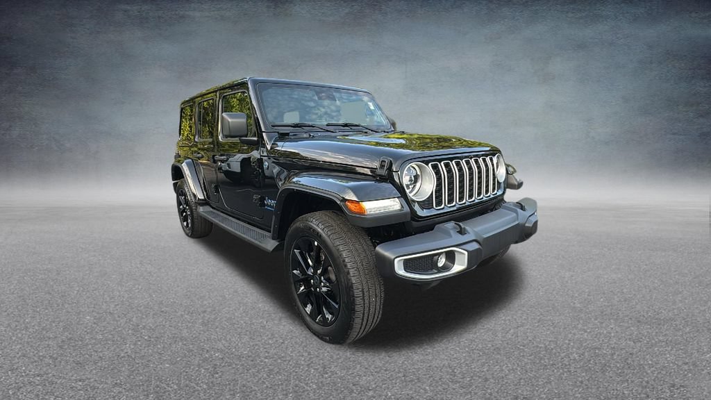 Used 2025 Jeep Wrangler Unlimited Sahara AWD/4WD image 2