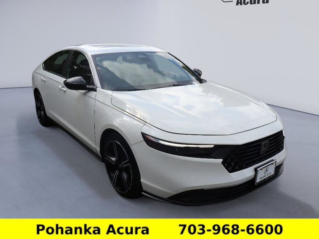 Used 2023 Honda Accord Sport image 1