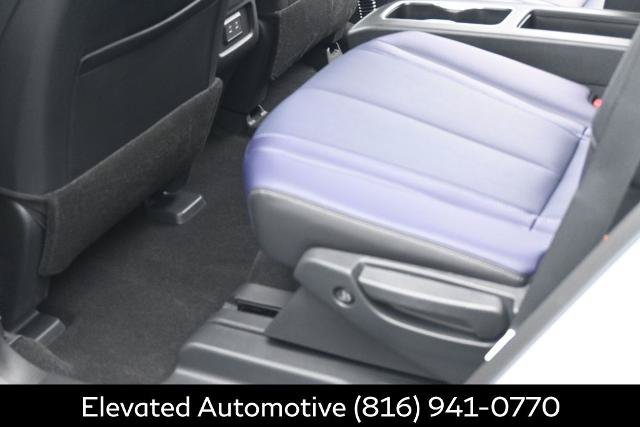 Certified 2026 INFINITI QX60 Sport w/ Dark Cargo Package AWD/4WD image 16