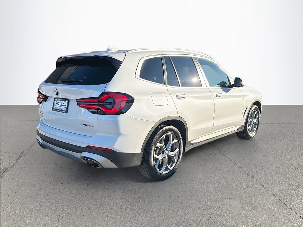 Used 2024 BMW X3 sDrive30i image 4