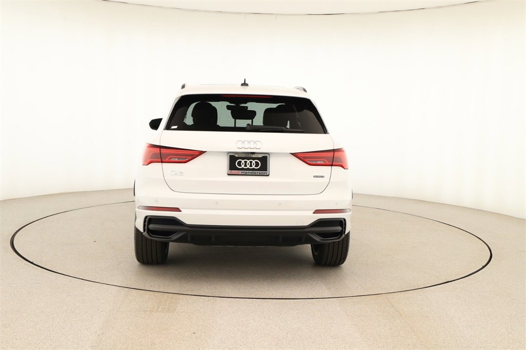New 2025 Audi Q3 2.0T Premium image 5