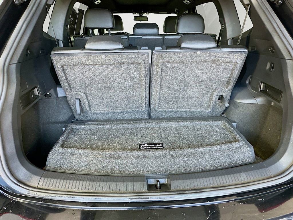 Used 2021 Volkswagen Tiguan SE R-Line image 25