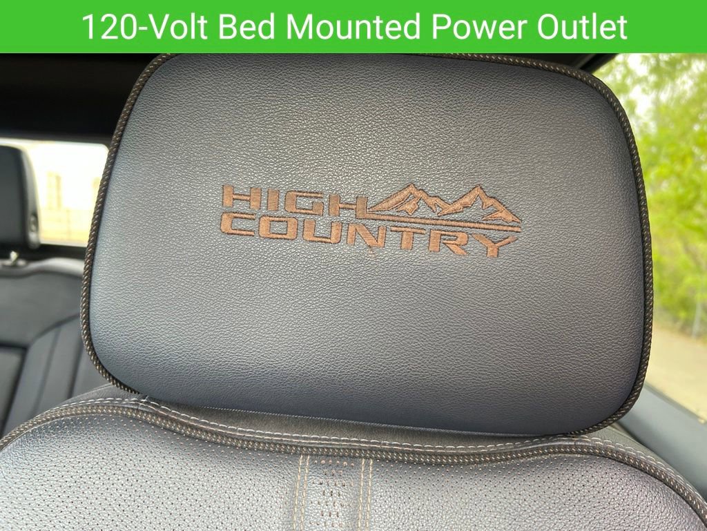 Used 2023 Chevrolet Silverado 1500 High Country w/ Technology Package AWD/4WD image 32