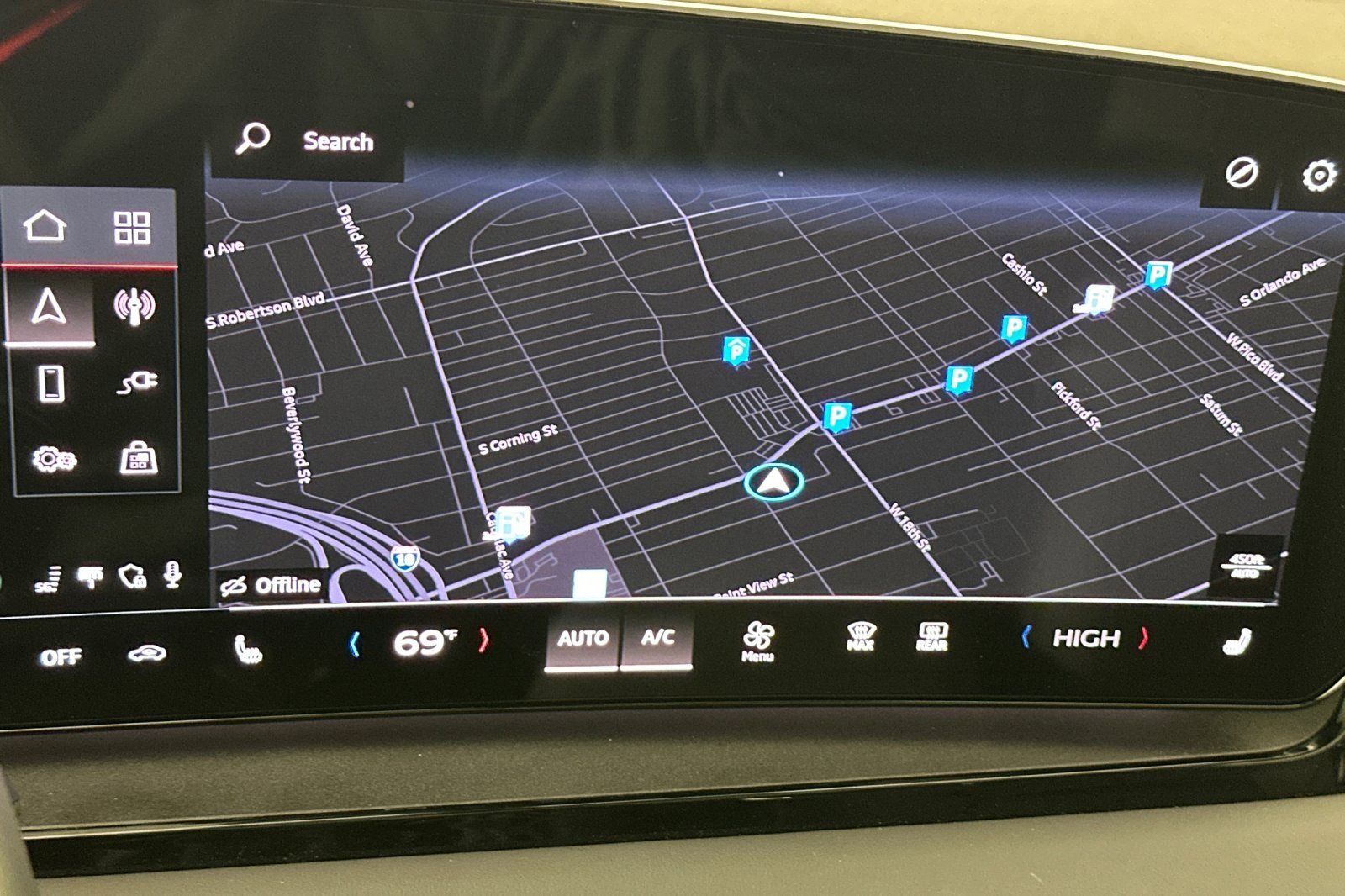 Used 2025 Audi Q6 e-tron Premium w/ Convenience Package image 18