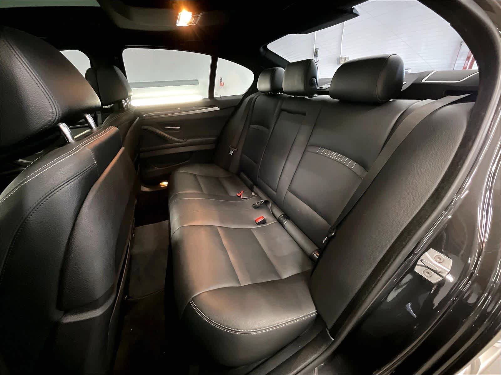 Used 2014 BMW 535i xDrive Sedan AWD/4WD image 27