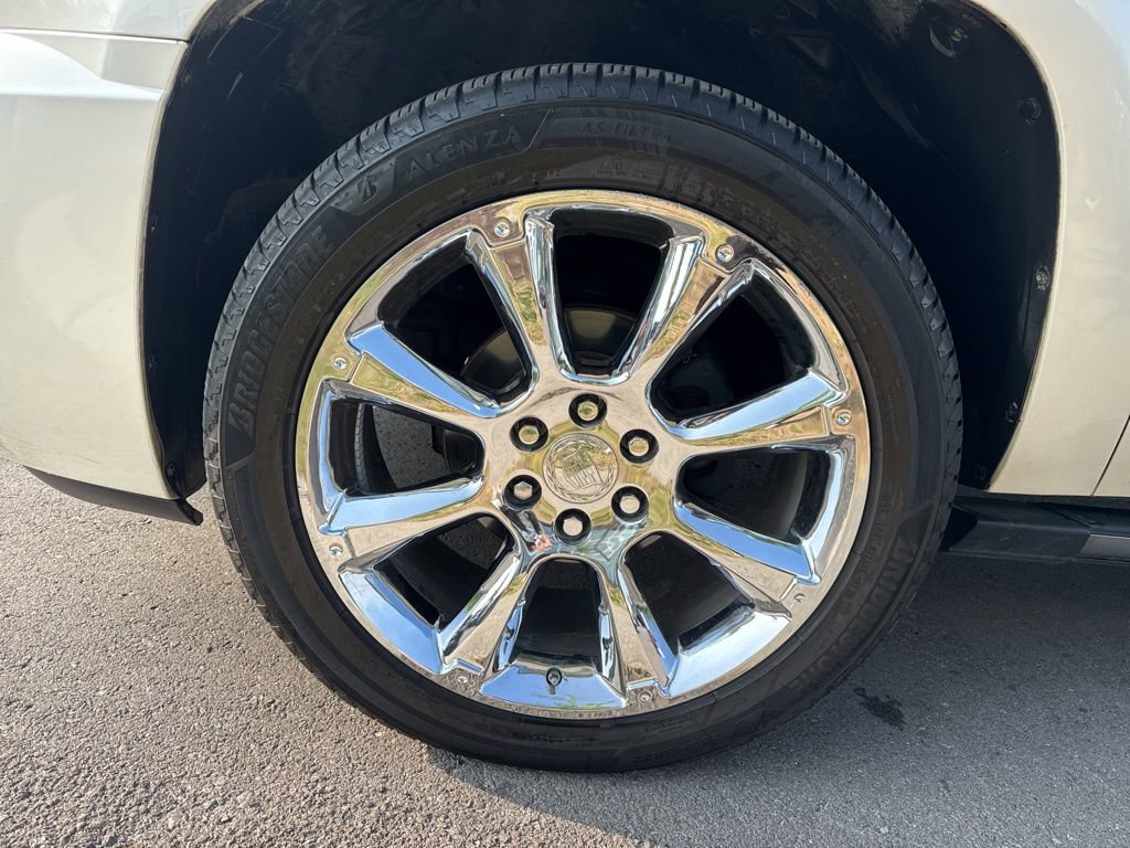 Used 2014 Cadillac Escalade ESV Premium AWD/4WD image 28