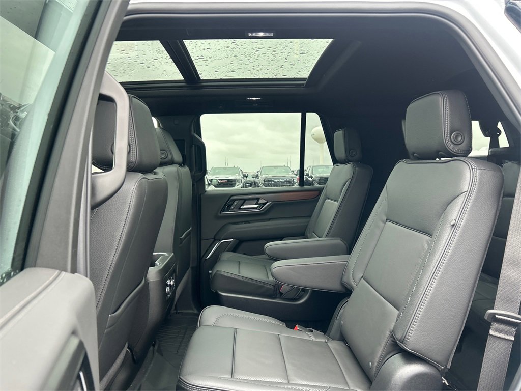 New 2026 GMC Yukon Denali w/ Sun & Power Step Package image 32