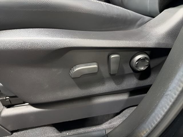 Used 2025 Subaru Ascent Limited w/ Popular Package #1 image 13