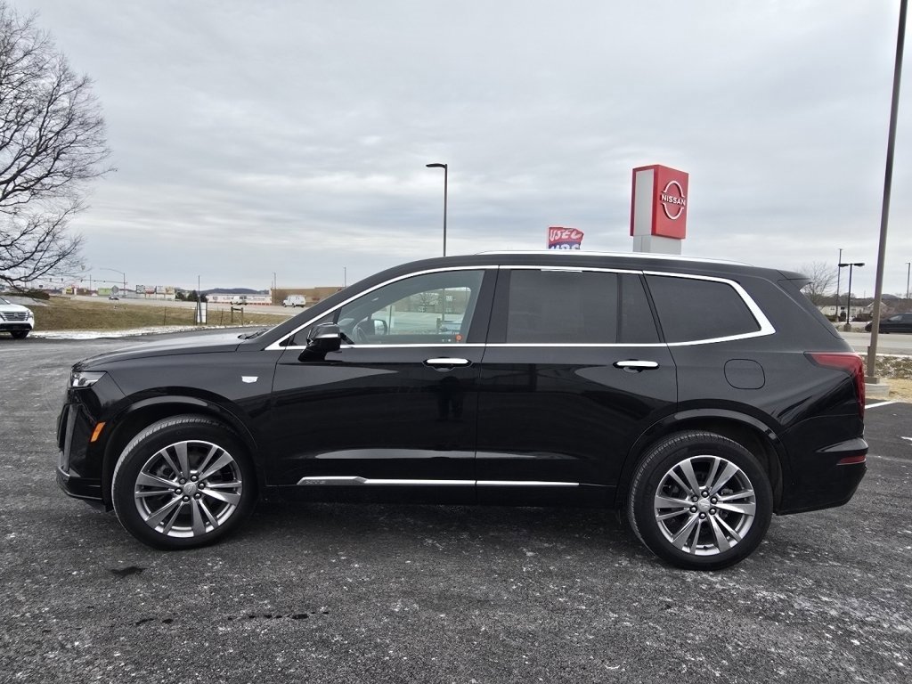 Used 2024 Cadillac XT6 Premium Luxury w/ LPO, Floor Liner Package image 12