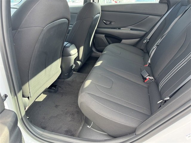 New 2025 Hyundai Elantra SEL image 10