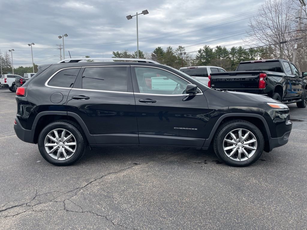 Used 2018 Jeep Cherokee Limited image 9