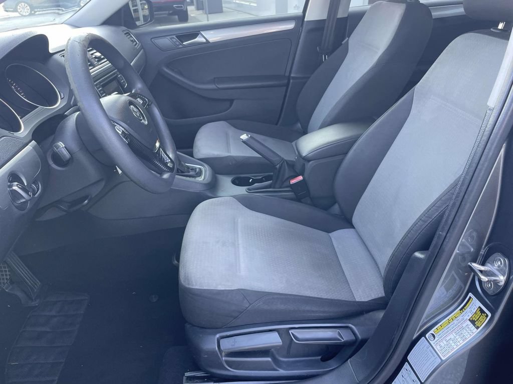 Used 2017 Volkswagen Jetta S FWD image 16