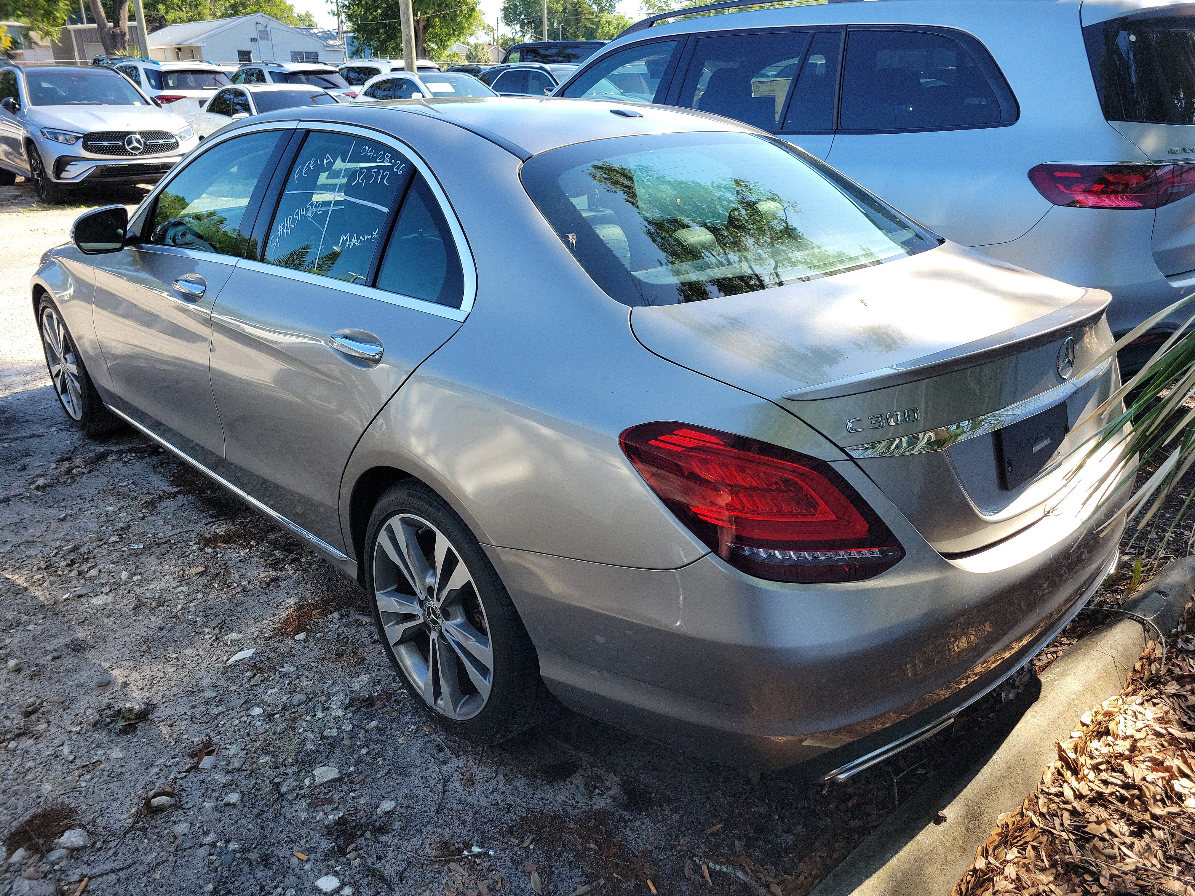 Used 2019 Mercedes-Benz C 300 Sedan image 4