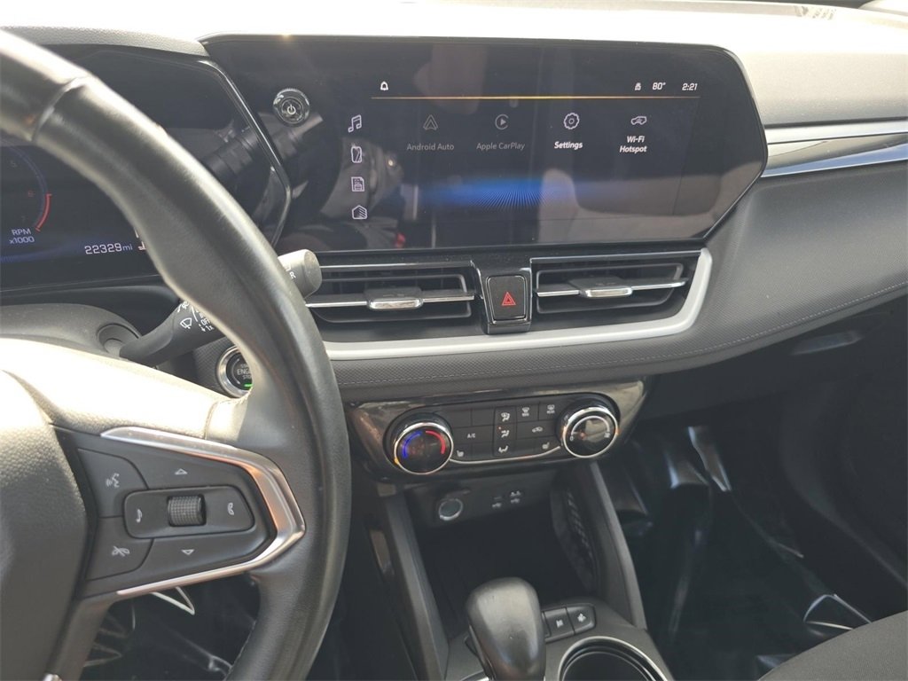 Used 2024 Chevrolet TrailBlazer LT w/ LT Cold Weather Package image 30