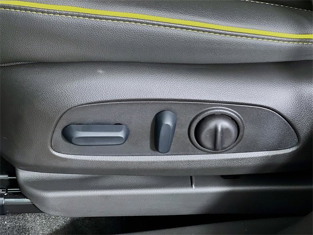 Used 2025 Chevrolet TrailBlazer ACTIV w/ Convenience Package image 11