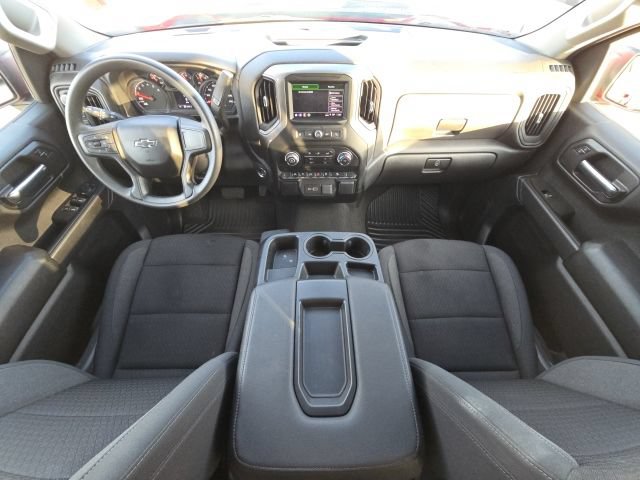 Used 2026 Chevrolet Silverado 1500 Custom Trail Boss AWD/4WD image 32