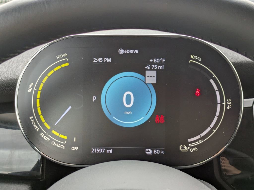 Used 2022 MINI Cooper SE image 3