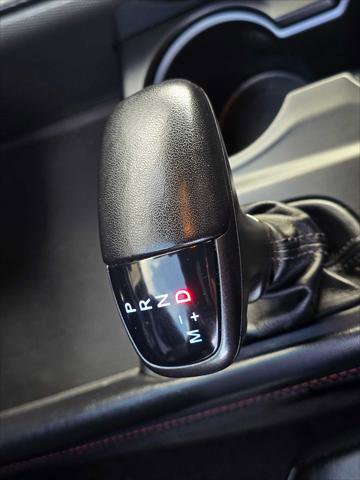 Used 2024 Dodge Durango GT AWD/4WD image 35