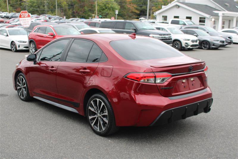 Used 2023 Toyota Corolla SE image 6