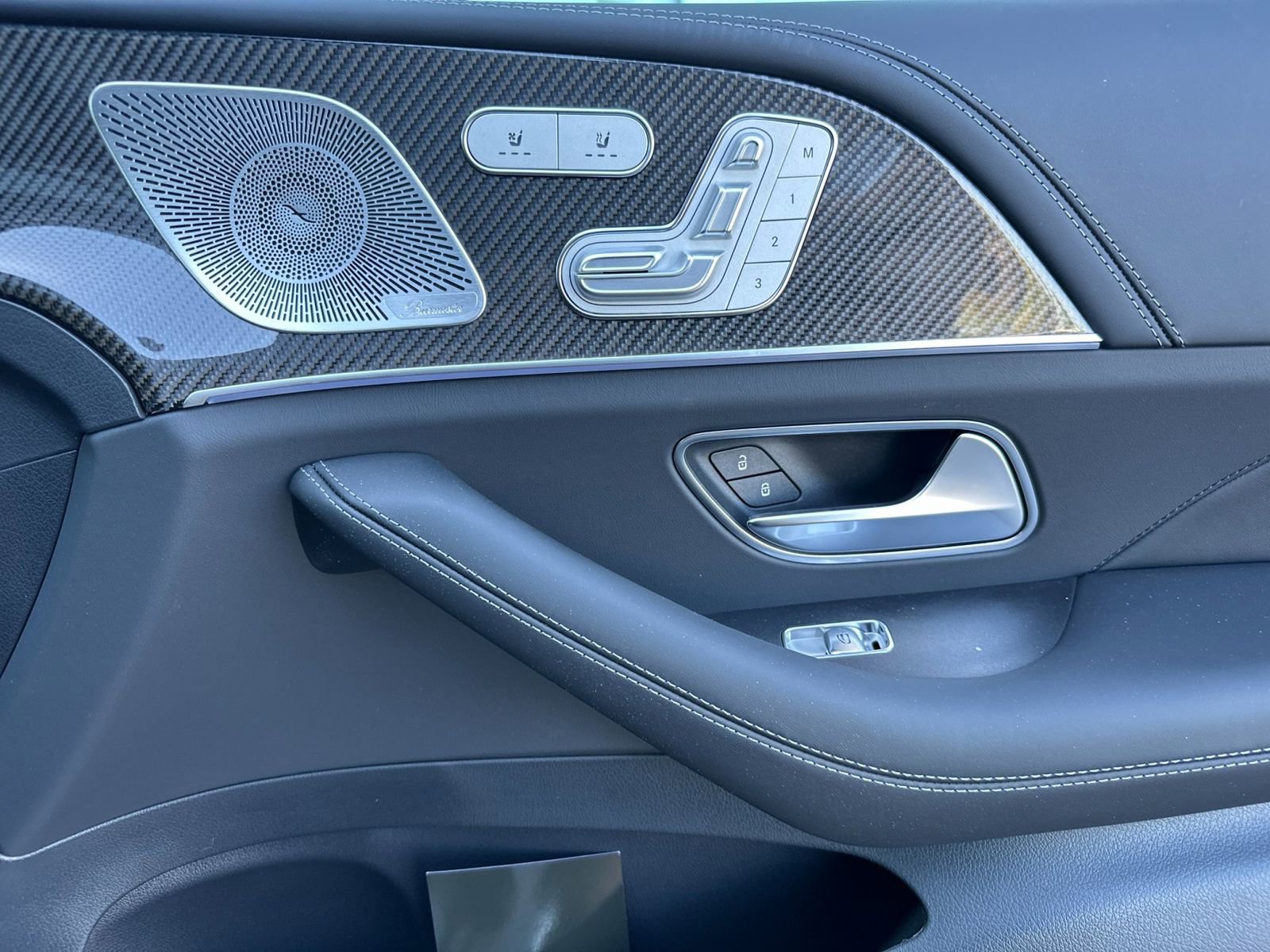 New 2026 Mercedes-Benz GLS 63 AMG 4MATIC image 19